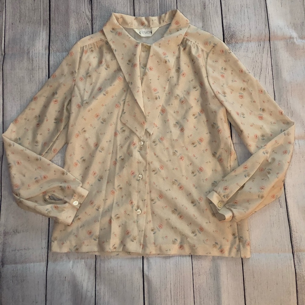 Blouse size small